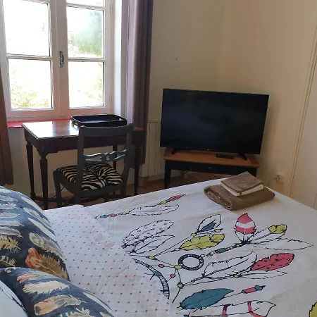 Privée Dans Maison Avec Piscine *